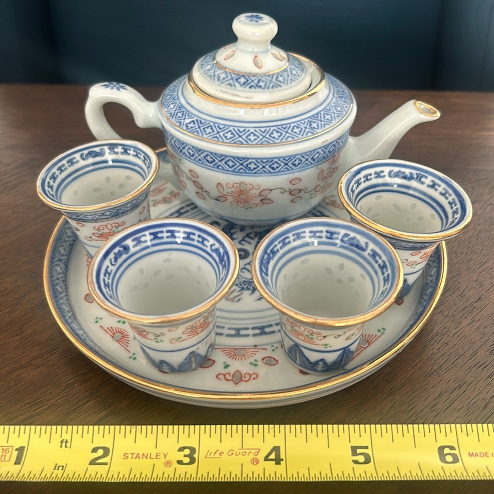 Rice pattern sake set